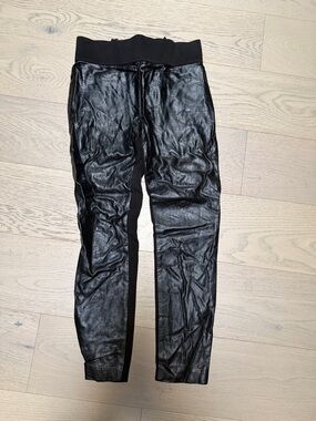 Club Monaco Black Faux Leather-Look Leggings